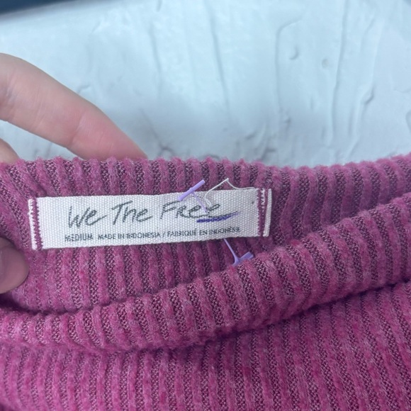 Free People We The Free Main Squeeze Hacci Wine size medium - Picture 3 of 4